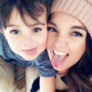 Meet your Posher, Taylor